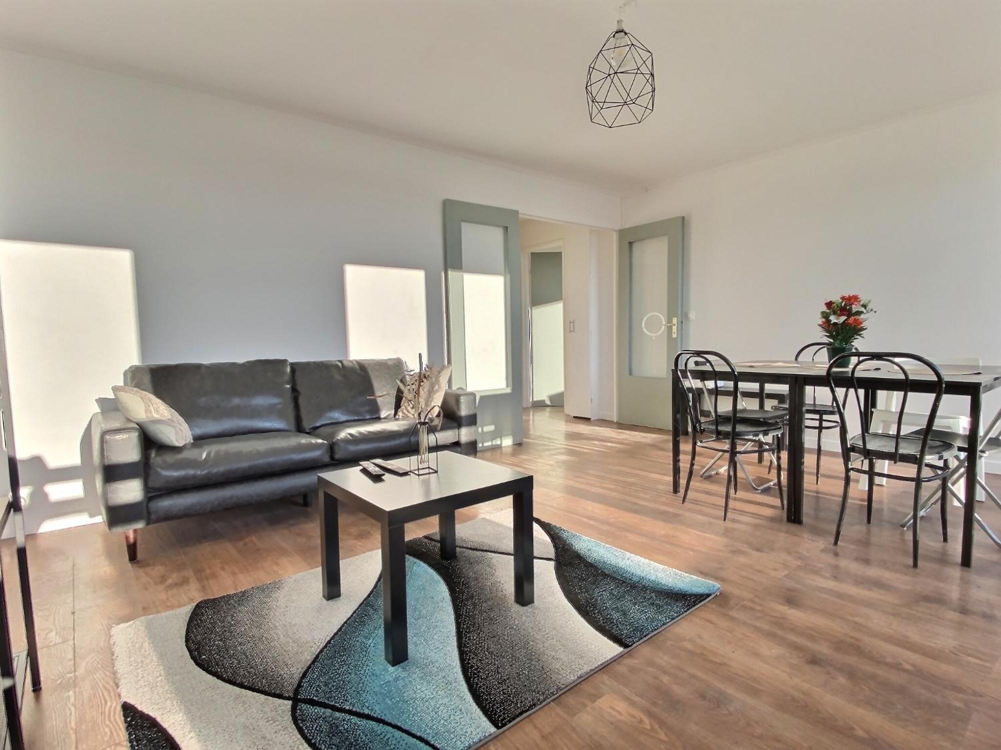 L'Appart Passerelle Paris Et Disney - Cozy Houses Noisy-le-Grand Luaran gambar